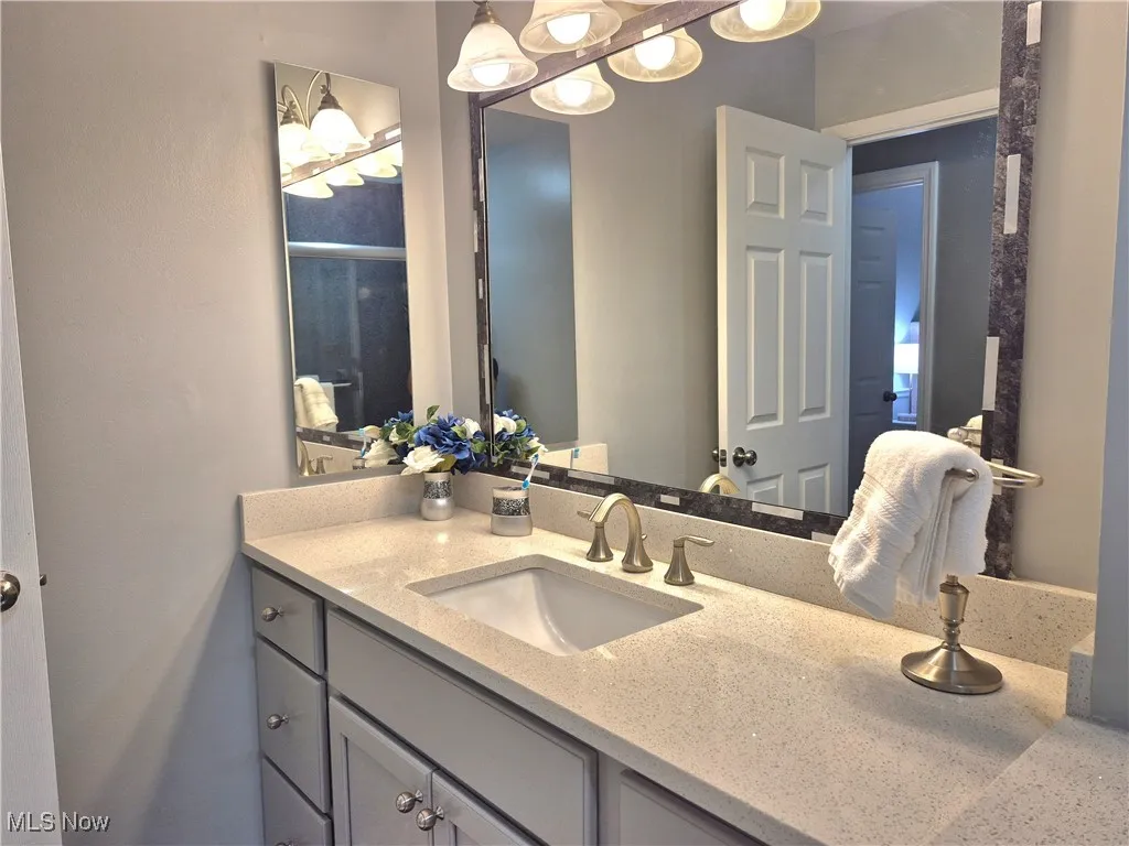 8967 Singing Hills Drive, Warren, Ohio,MLS Now Listing ID