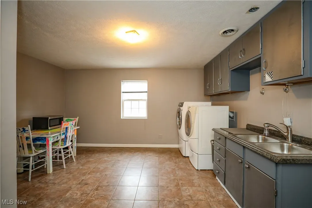 241 Myrtle Street, Ravenna, Ohio,MLS Now Listing ID