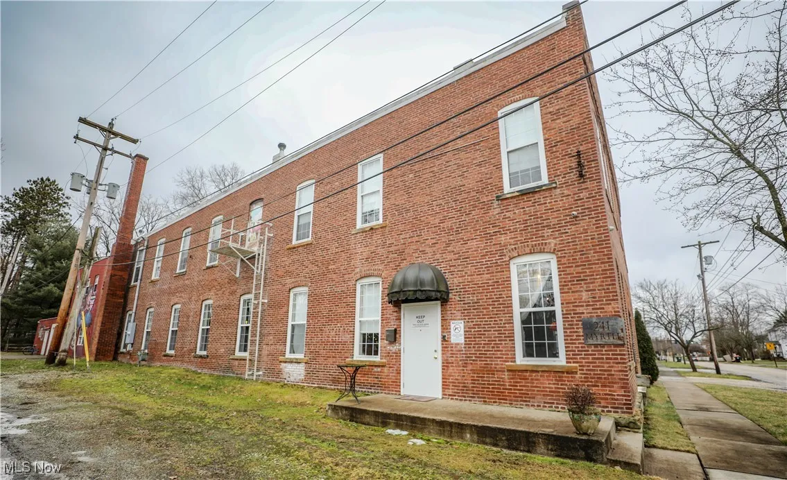 241 Myrtle Street, Ravenna, Ohio,MLS Now Listing ID