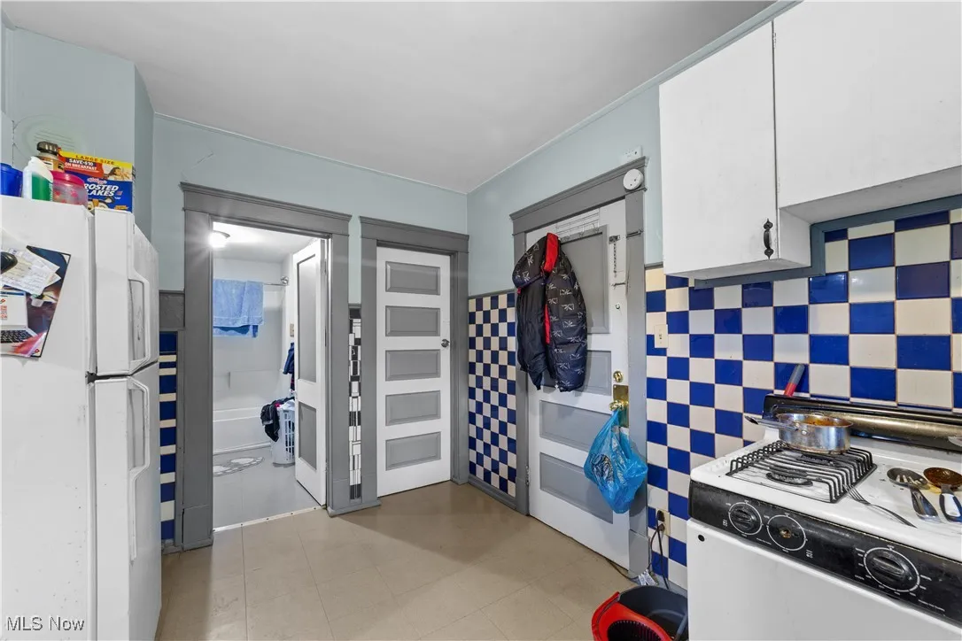 3334 W 82nd Street, Cleveland, Ohio 44102,MLS Now Listing ID