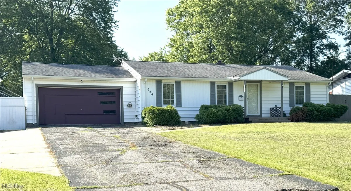 624 Shaker Drive, Medina, Ohio,MLS Now Listing ID
