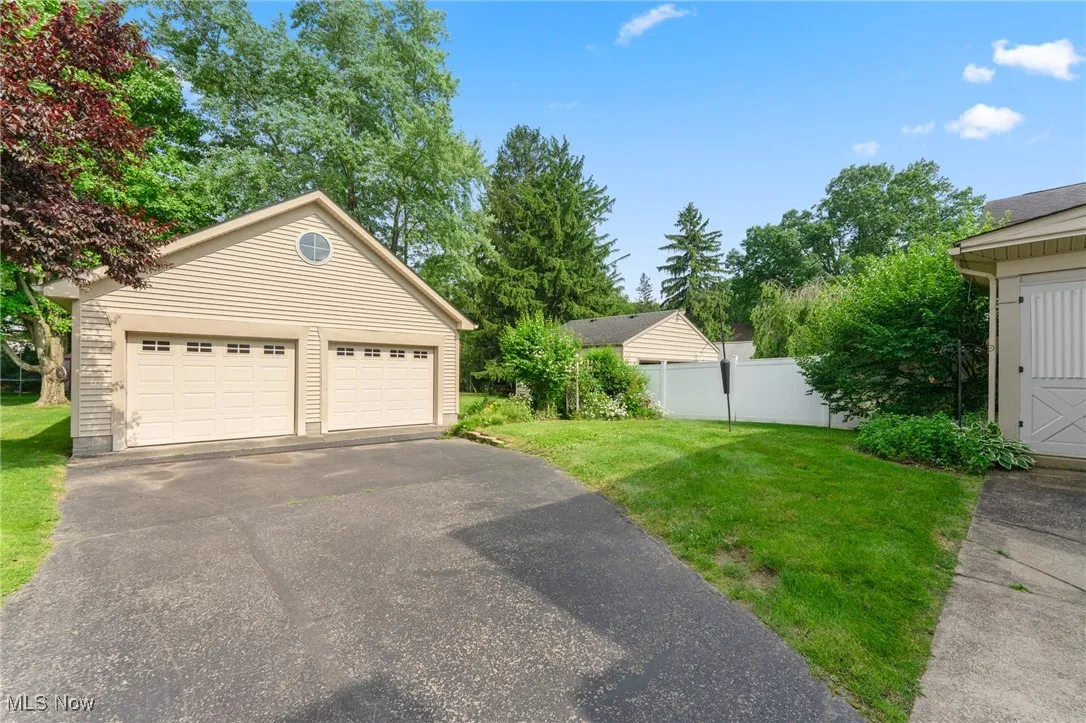 323 Christian Avenue, Hubbard, Ohio,MLS Now Listing ID