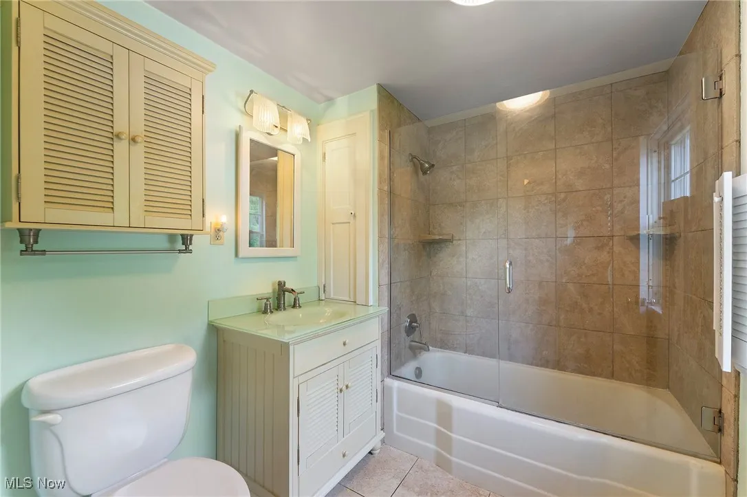 323 Christian Avenue, Hubbard, Ohio,MLS Now Listing ID