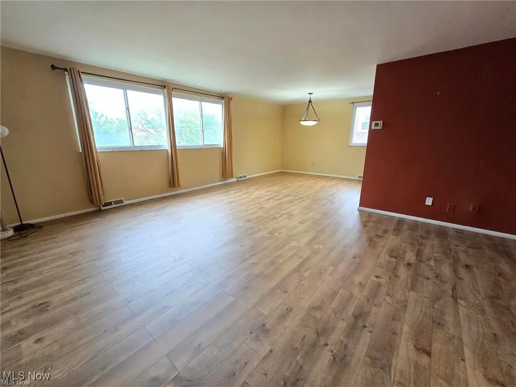 16100 Van Aken Boulevard # 202, Shaker Heights, Ohio 44120,MLS Now Listing ID