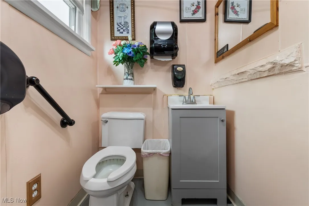 Ladies' restroom