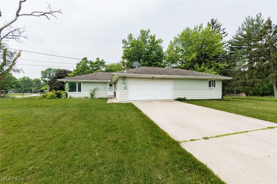 17378 Greenbrier Drive, Strongsville, Ohio 44136,MLS Now Listing ID