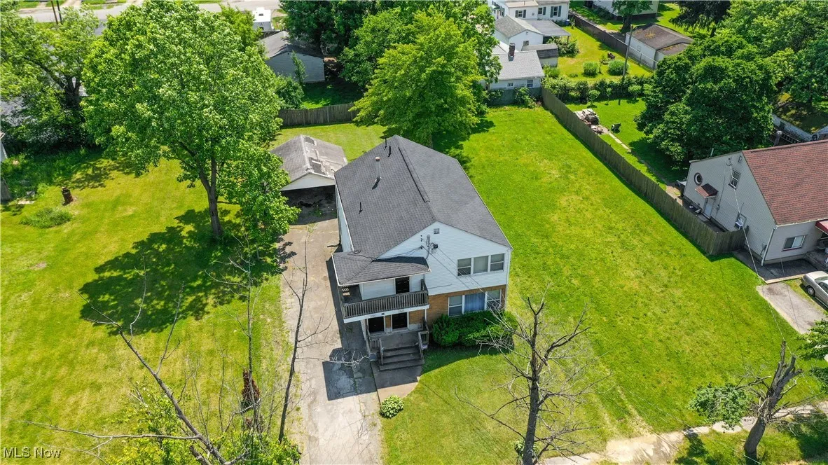 Aerial perspective of suburban area