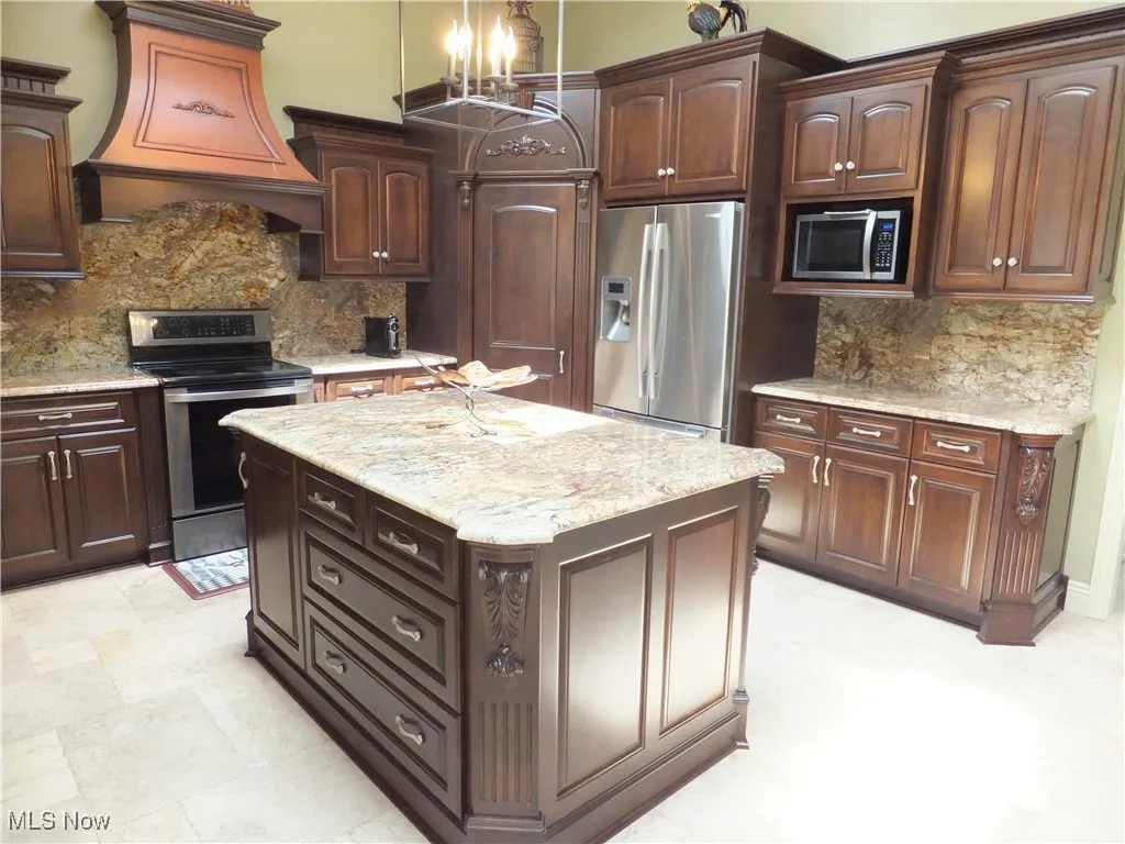 7596 W 130th Street, Middleburg Heights, Ohio,MLS Now Listing ID