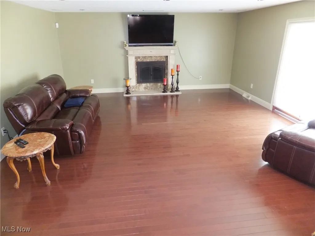 7596 W 130th Street, Middleburg Heights, Ohio,MLS Now Listing ID