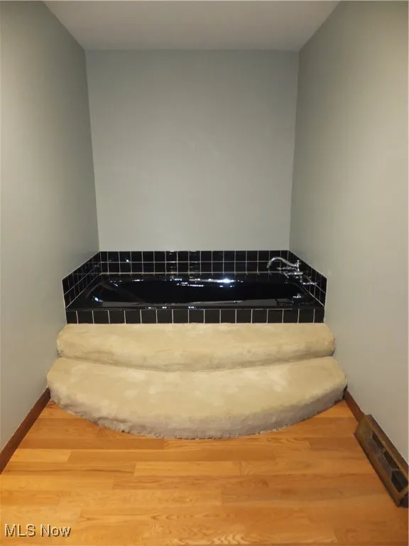7596 W 130th Street, Middleburg Heights, Ohio,MLS Now Listing ID