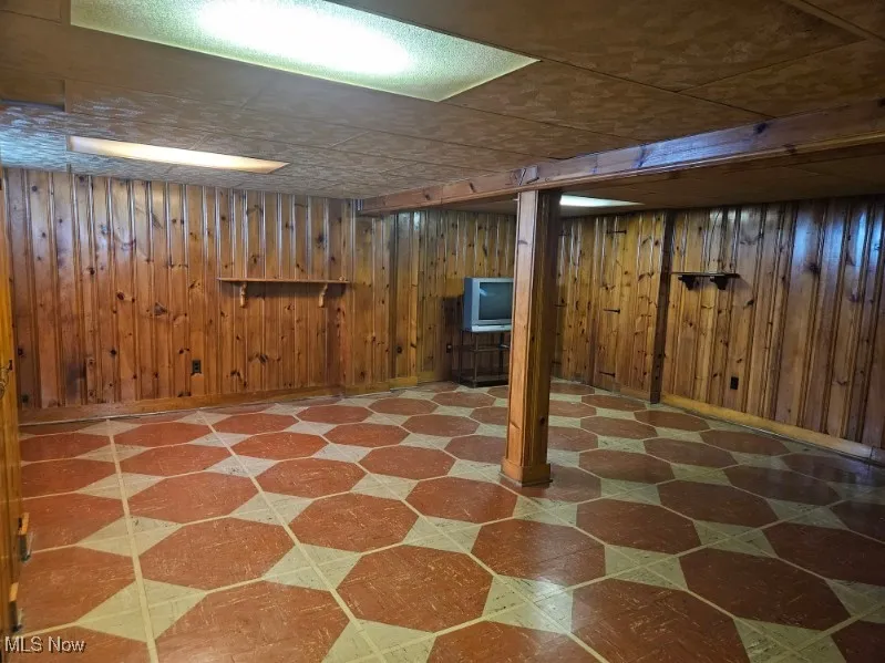 Rec room