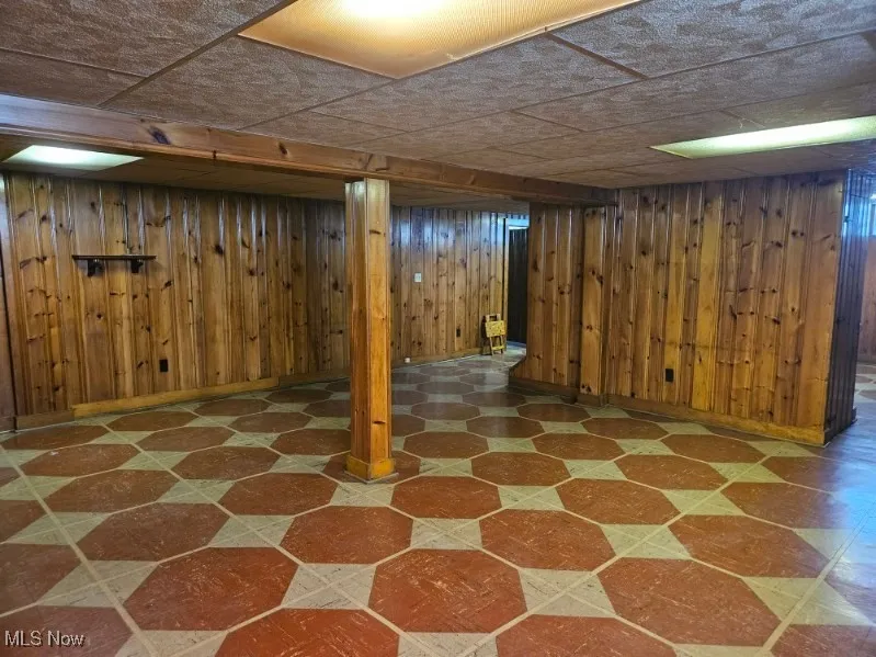 Rec room