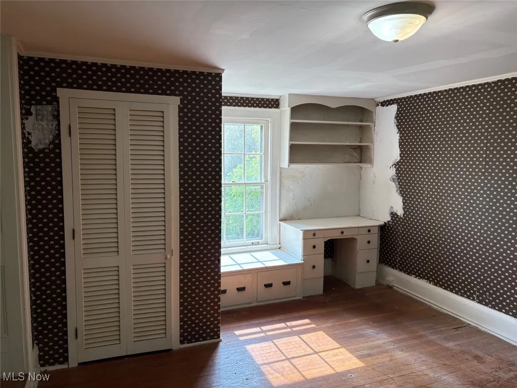 Bonus room off of bedroom 2