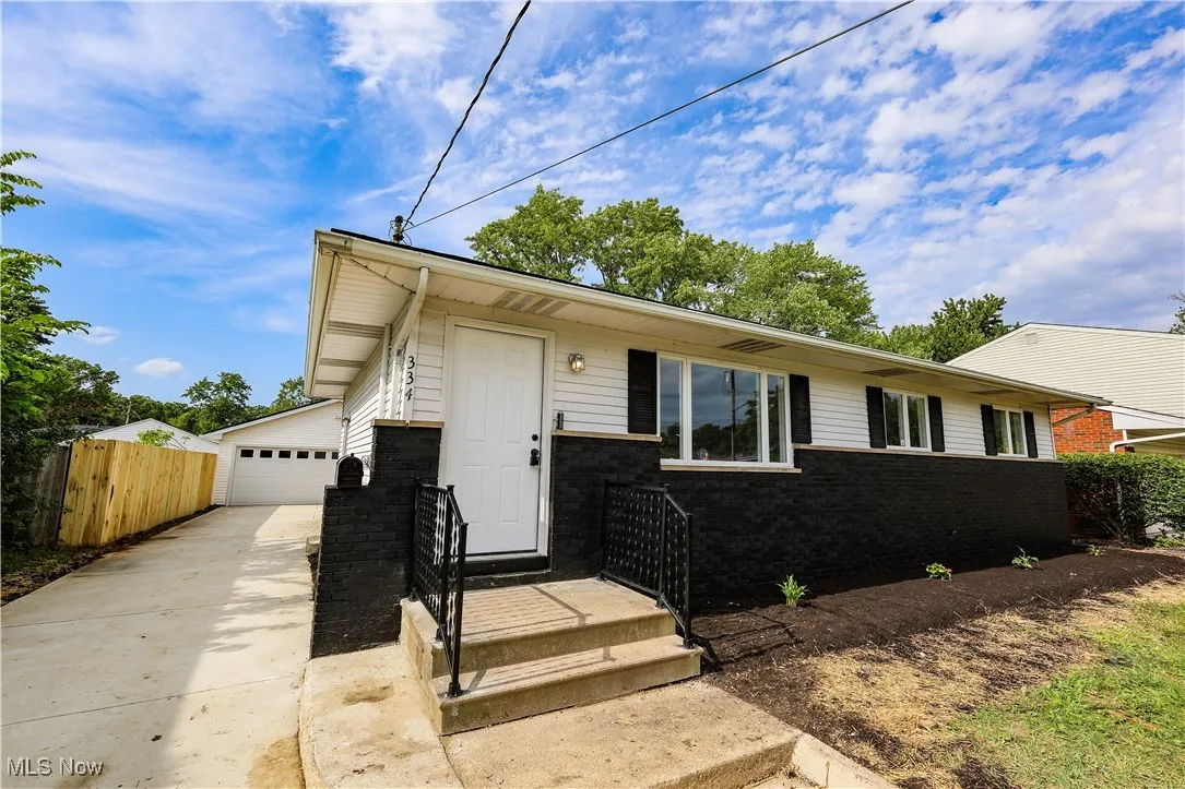 334 Windsor Drive, Elyria, Ohio,MLS Now Listing ID