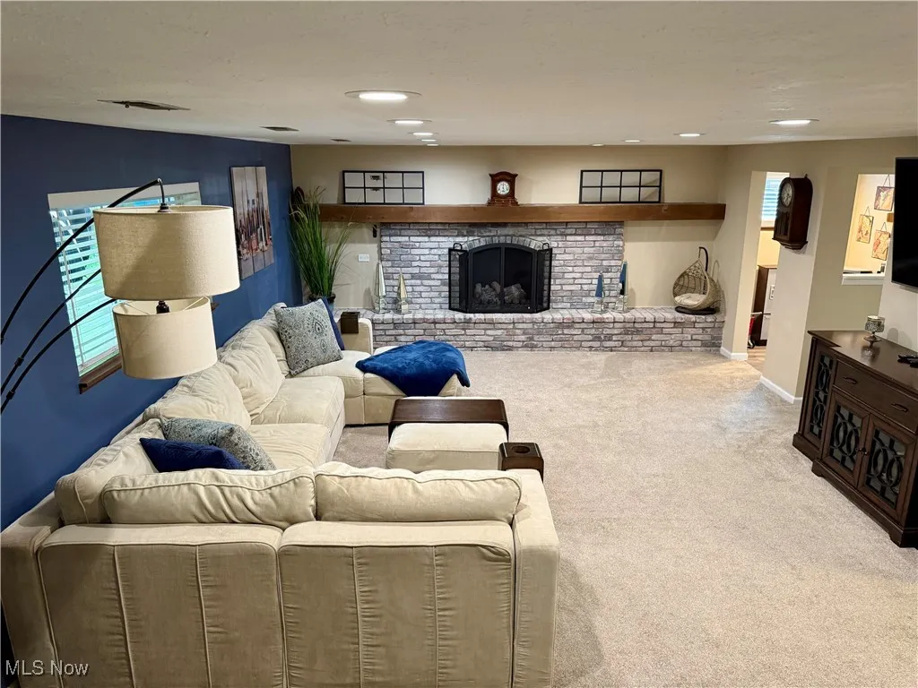 16537 N White Oaks Drive, Strongsville, Ohio,MLS Now Listing ID