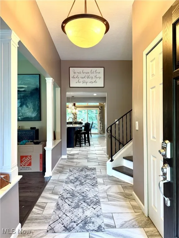 Primary suite