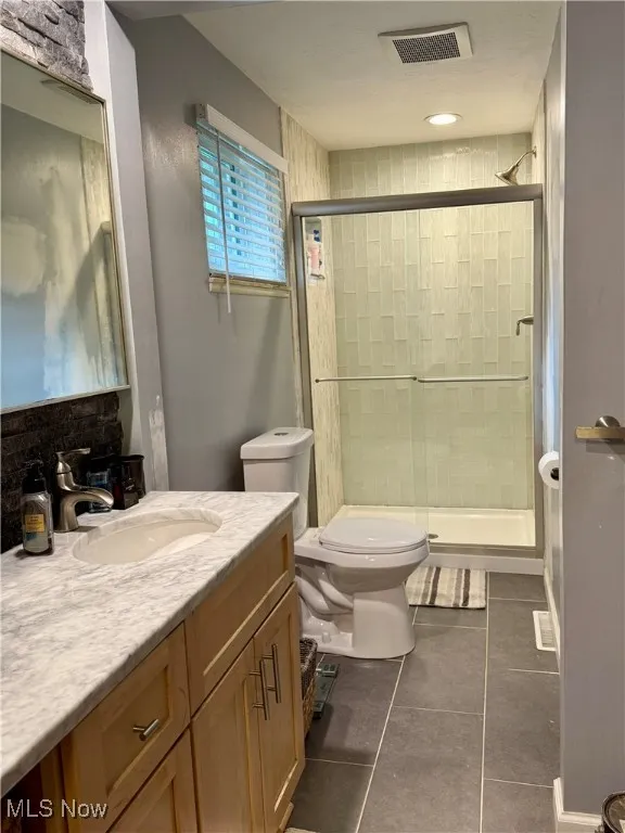 16537 N White Oaks Drive, Strongsville, Ohio,MLS Now Listing ID
