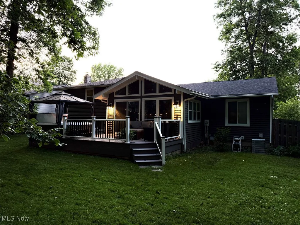 16537 N White Oaks Drive, Strongsville, Ohio,MLS Now Listing ID