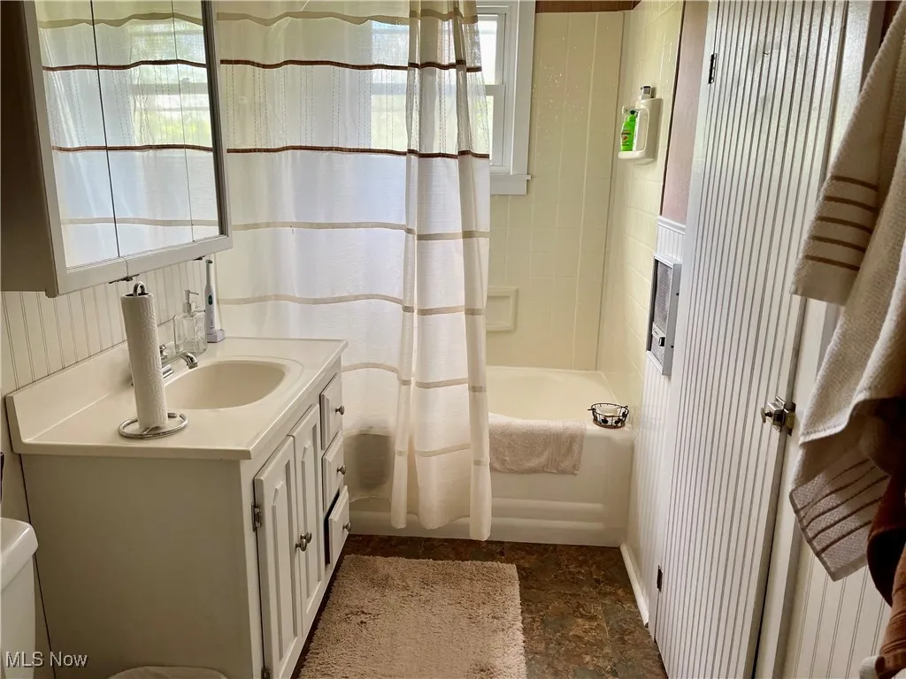 67966 Old Twenty One Road, Cambridge, Ohio,MLS Now Listing ID