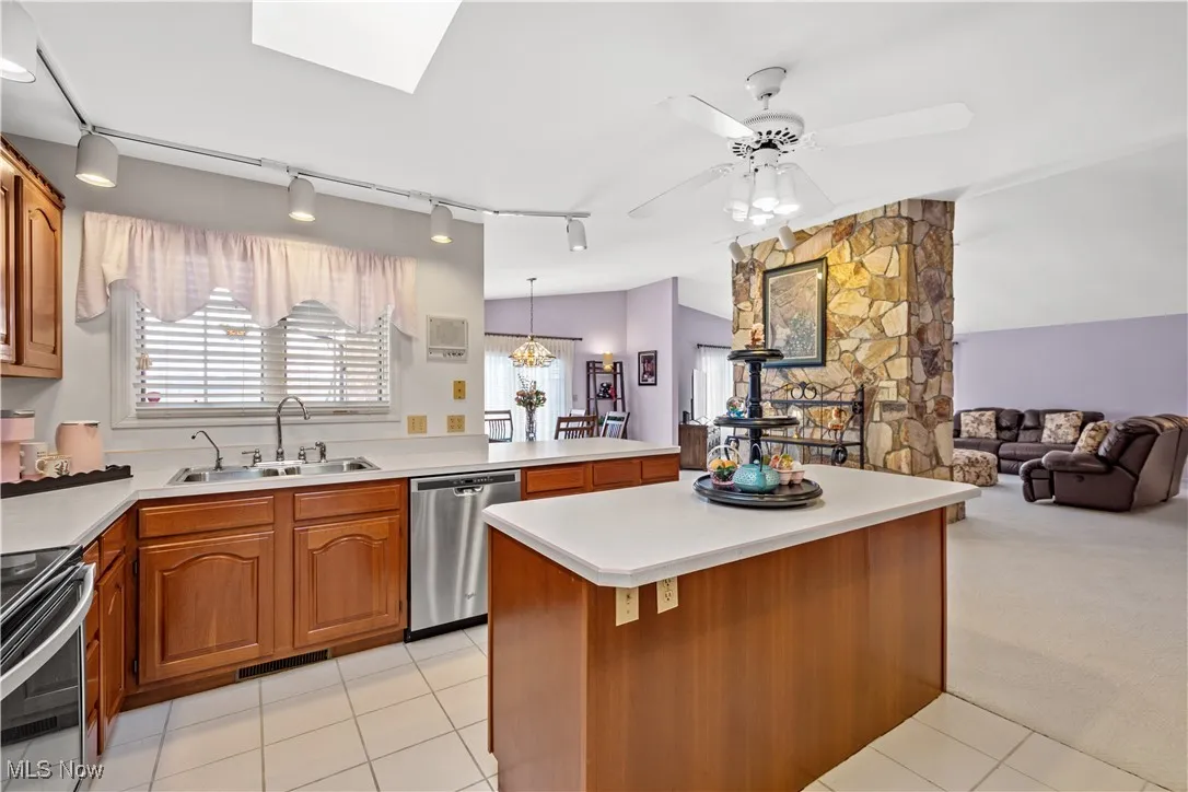 52 Hilda Circle, Bloomingdale, Ohio,MLS Now Listing ID