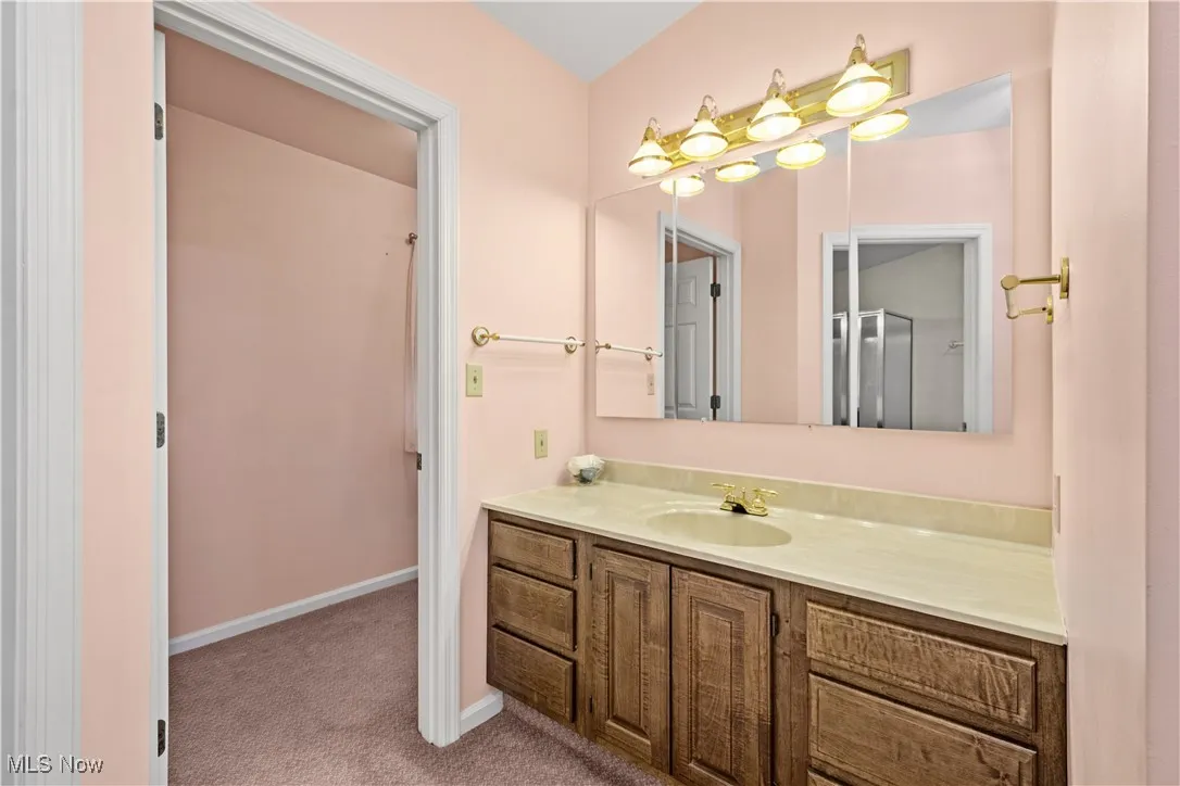 52 Hilda Circle, Bloomingdale, Ohio,MLS Now Listing ID