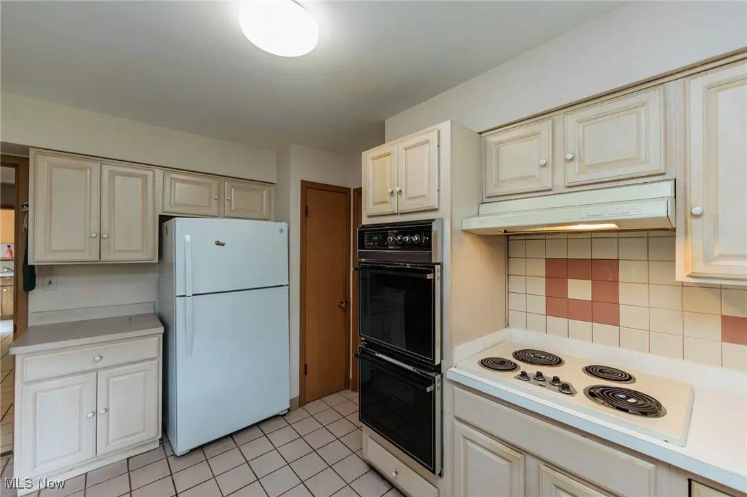 2375 Glendon Road, University Heights, Ohio,MLS Now Listing ID