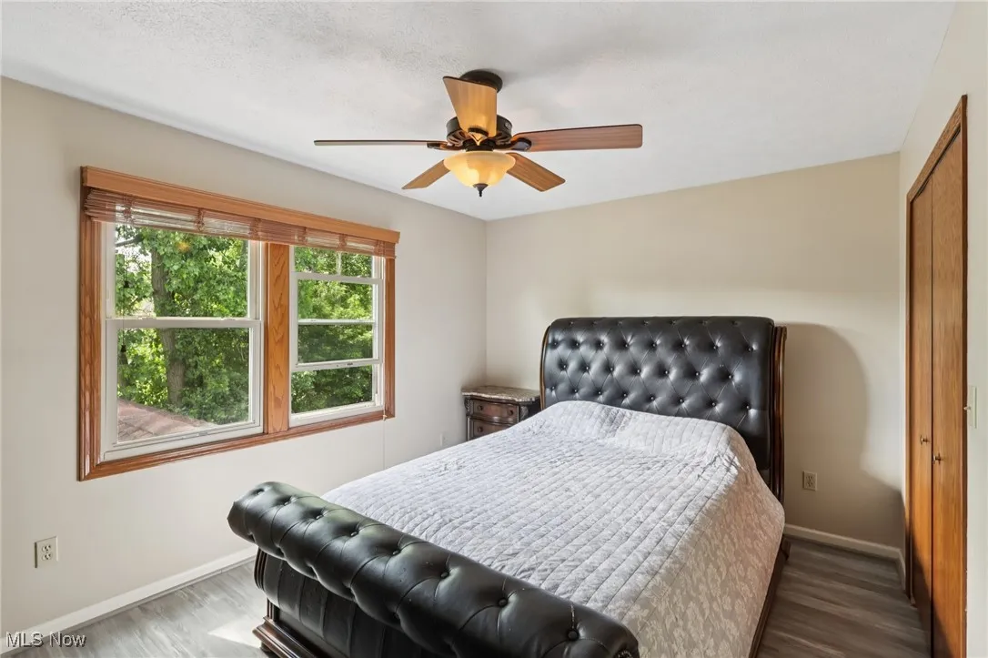 Bedroom 2 - Upper Level