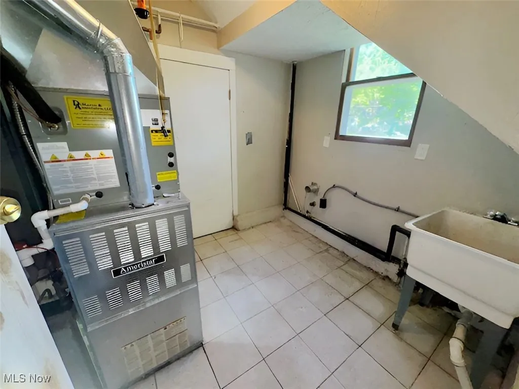 4 Owaissa Drive, Timberlake, Ohio 44095,MLS Now Listing ID