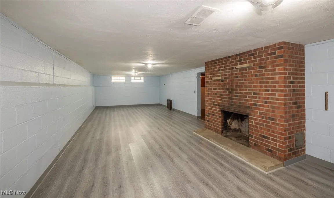 4050 Walter Road, North Olmsted, Ohio,MLS Now Listing ID