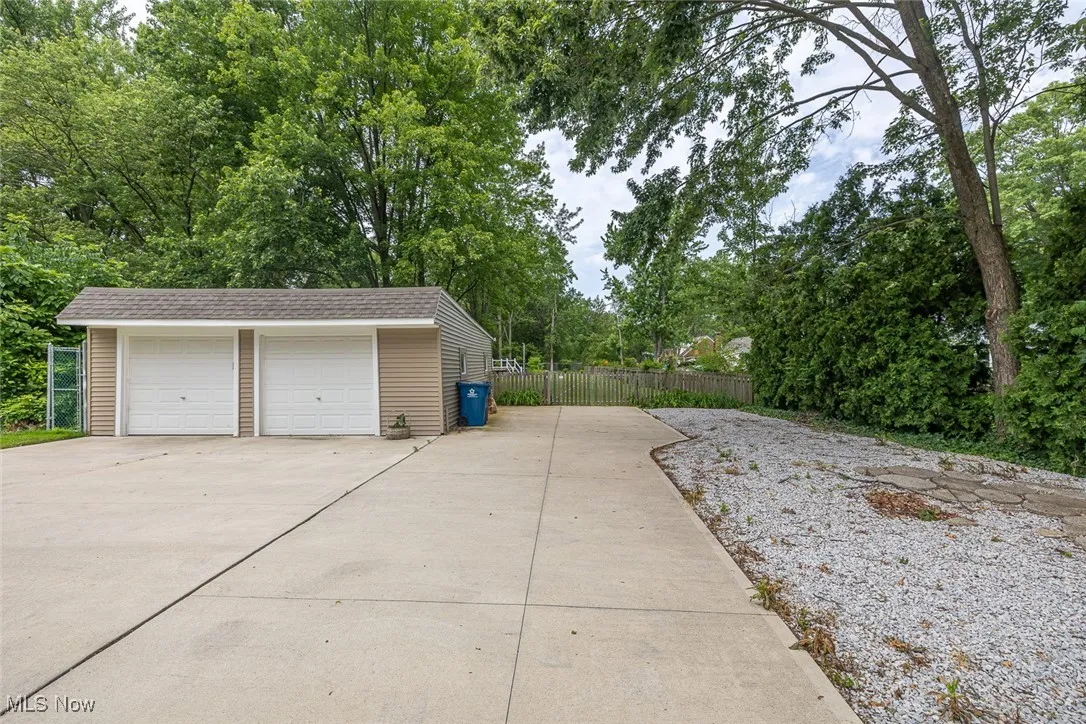 4050 Walter Road, North Olmsted, Ohio,MLS Now Listing ID