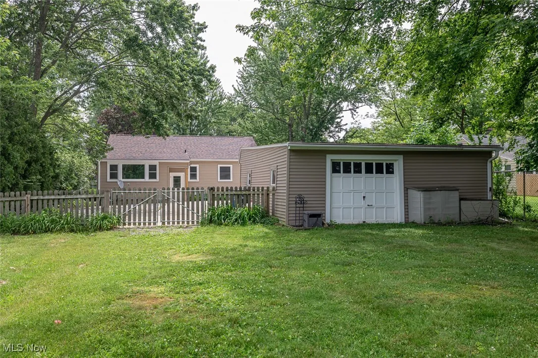 4050 Walter Road, North Olmsted, Ohio,MLS Now Listing ID