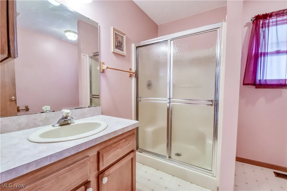 104 Cedar Glen, Chardon, Ohio 44024,MLS Now Listing ID