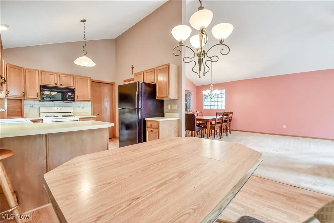 104 Cedar Glen, Chardon, Ohio 44024,MLS Now Listing ID