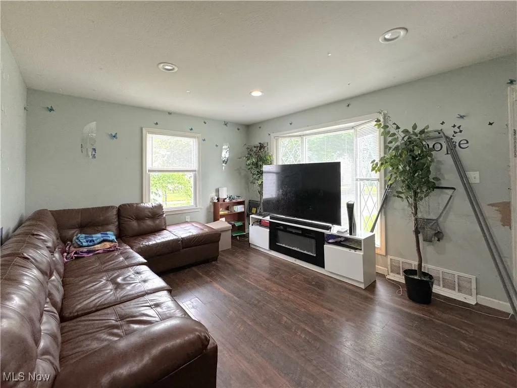 13592 Shady Oak Boulevard, Garfield Heights, Ohio,MLS Now Listing ID