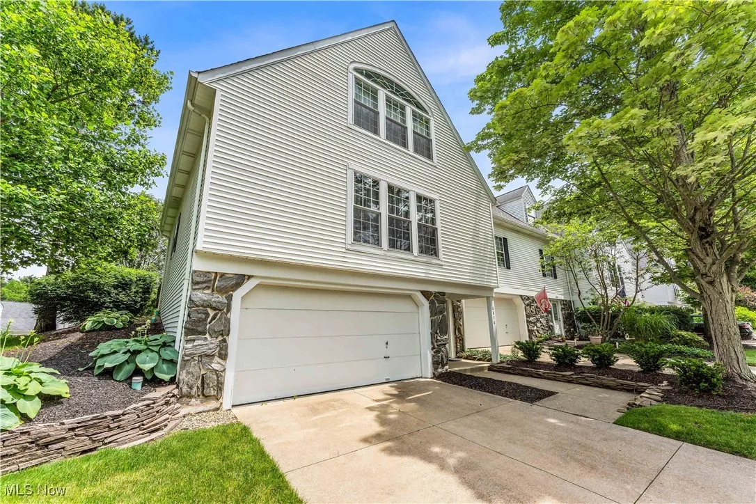 6838 Chaffee Court, Brecksville, Ohio,MLS Now Listing ID