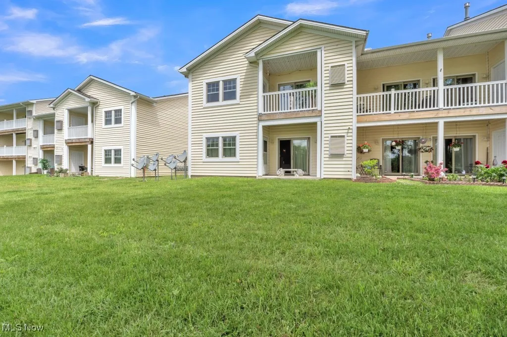 5537 Beavercrest Drive # 106, Lorain, Ohio,MLS Now Listing ID