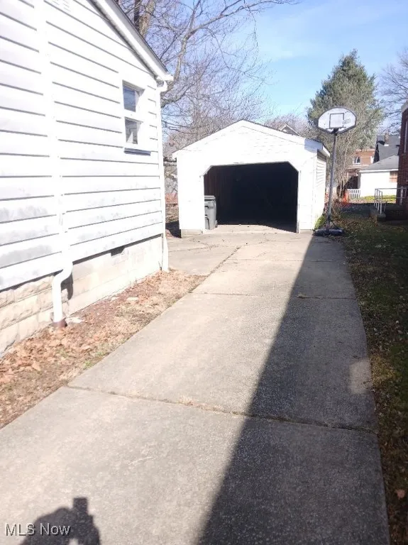 1954 Everett Avenue, Youngstown, Ohio,MLS Now Listing ID