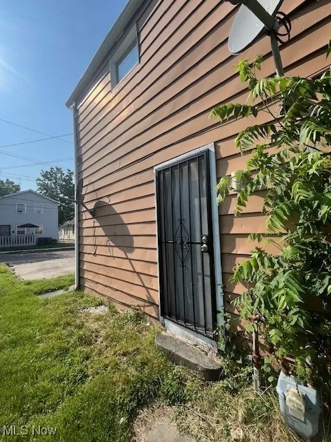 Entrance to property