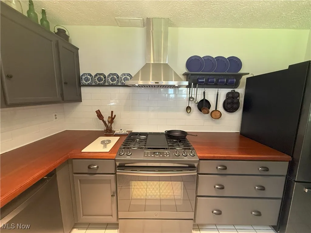 4901 Kings Creek Road, Weirton, West Virginia,MLS Now Listing ID
