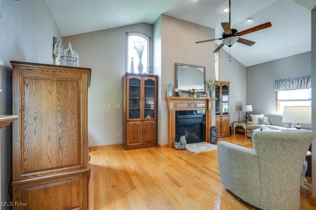 10321 Schlabach Avenue, Hartville, Ohio,MLS Now Listing ID