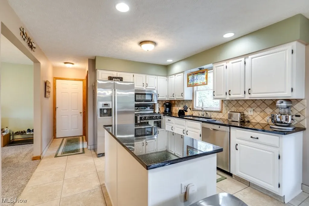 10321 Schlabach Avenue, Hartville, Ohio,MLS Now Listing ID