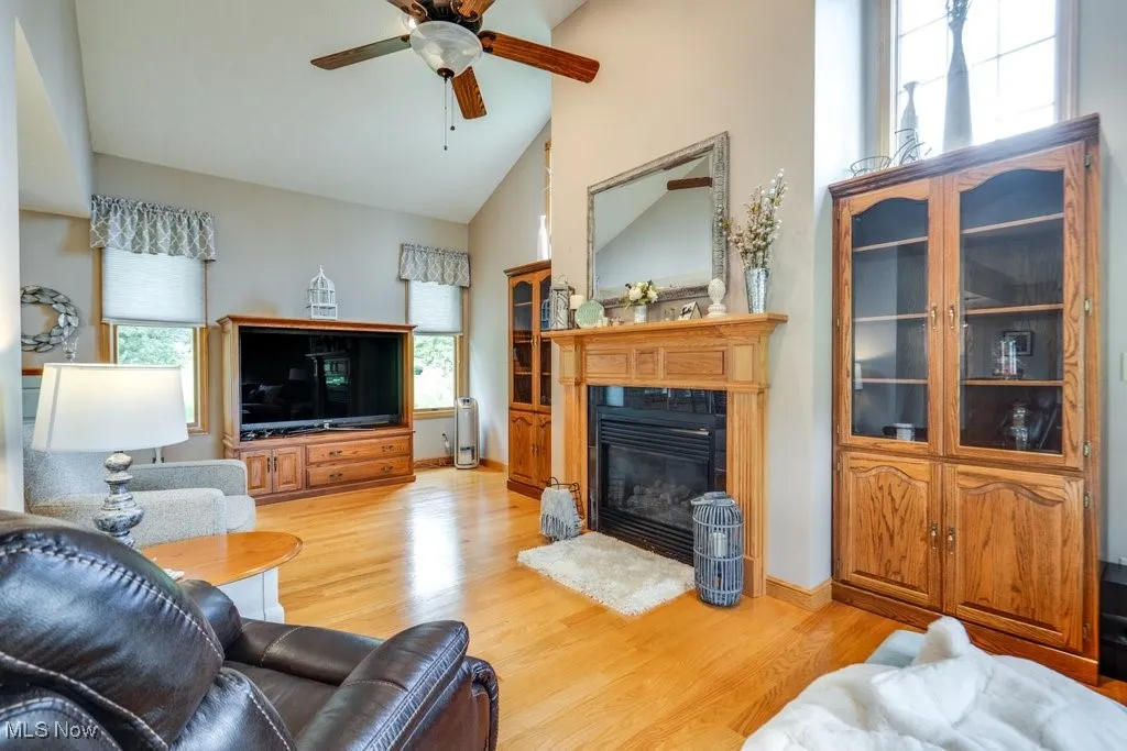 10321 Schlabach Avenue, Hartville, Ohio,MLS Now Listing ID
