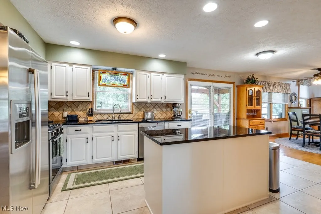 10321 Schlabach Avenue, Hartville, Ohio,MLS Now Listing ID