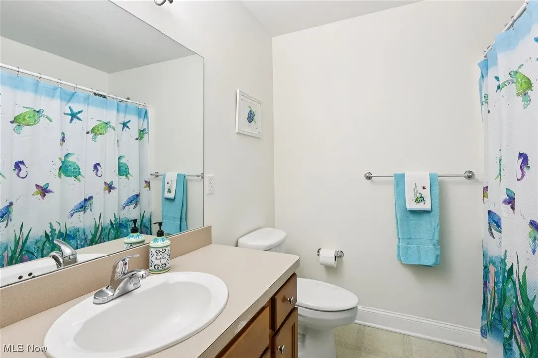 Shared upstairs bathroom