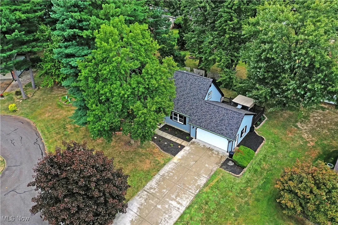Aerial view of property and surrounding area