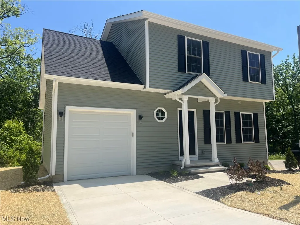 5025 Lakeview Drive, Mentor, Ohio 44060,MLS Now Listing ID