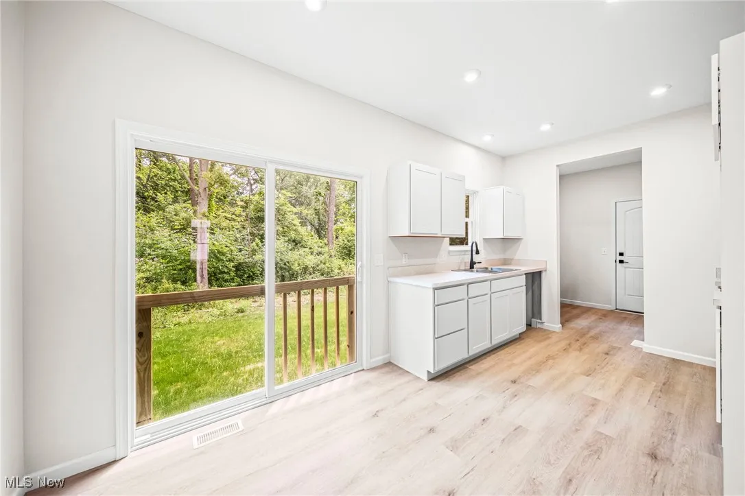 5025 Lakeview Drive, Mentor, Ohio 44060,MLS Now Listing ID
