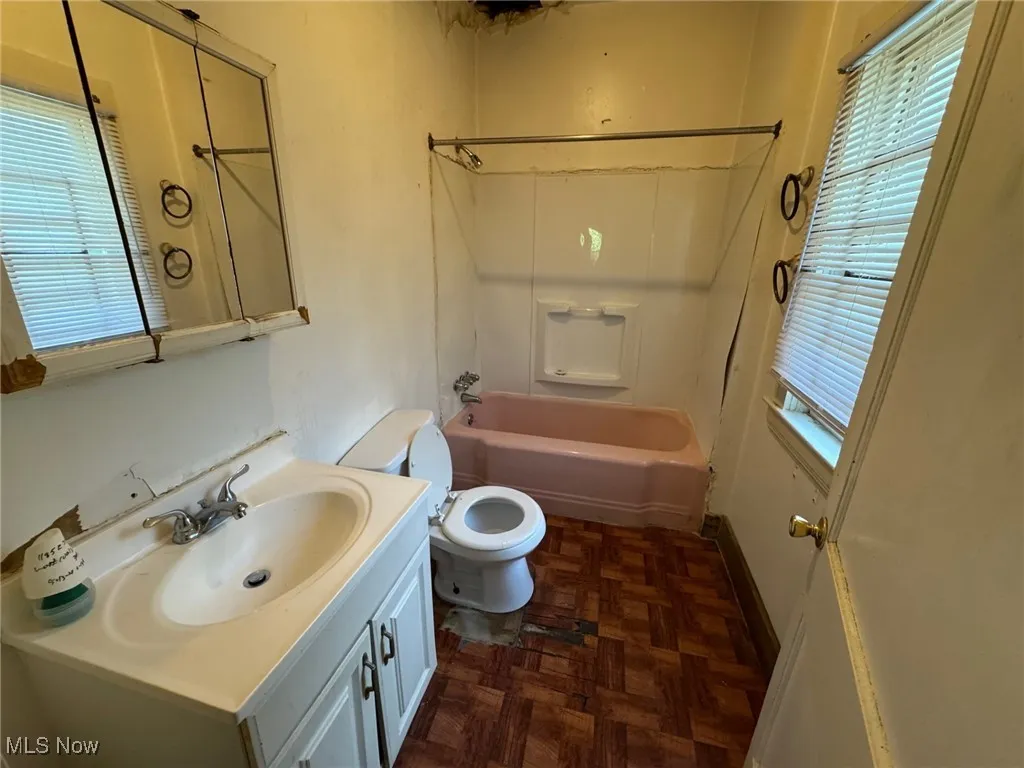 1185 E 74th Street, Cleveland, Ohio,MLS Now Listing ID