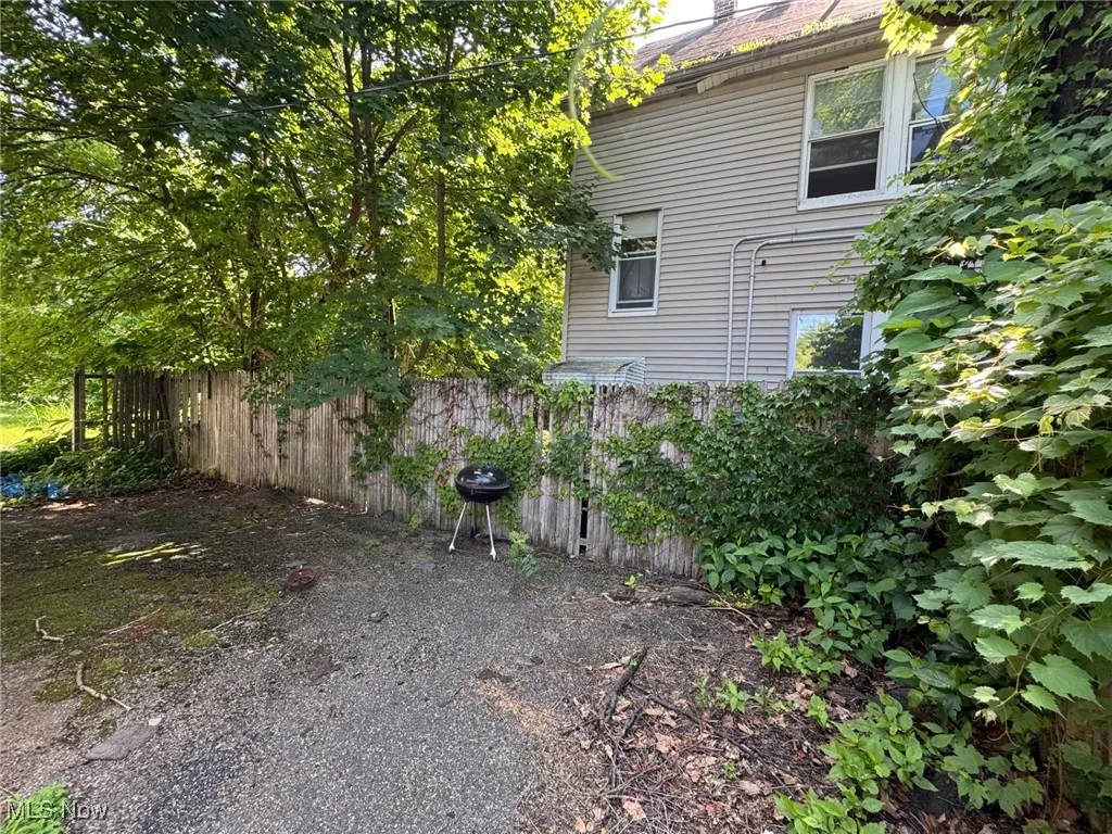 1185 E 74th Street, Cleveland, Ohio,MLS Now Listing ID