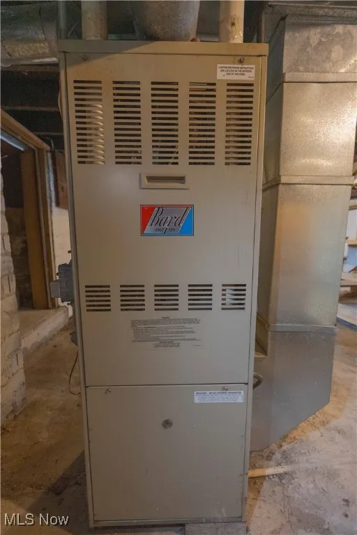 Utility room with heating unit
